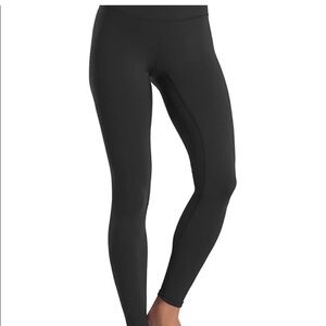 Sleek Black Women's Leggings